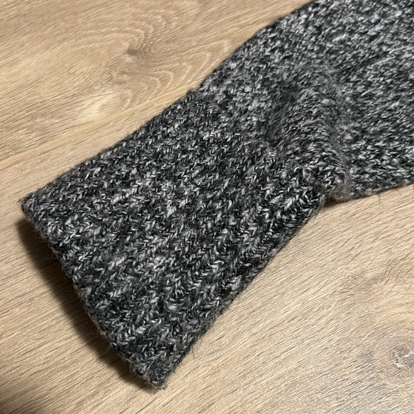 RW&Co Sweater - Picture 5 of 5